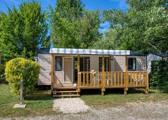 Mobil Confortable Avec Terrasse à - Api-1-52-1067 Camping